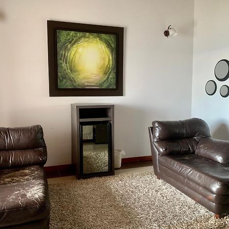 Ayenda Serenity Suites Casa Boutique Bucaramanga Extérieur photo