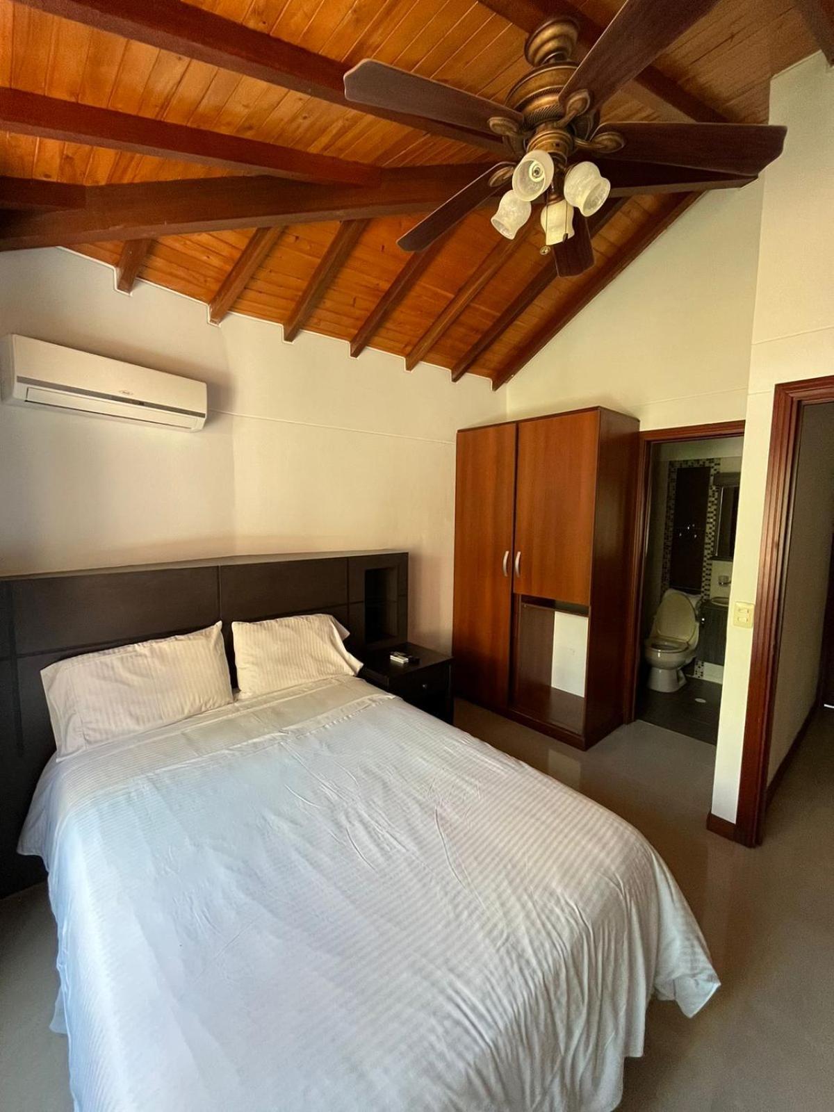 Ayenda Serenity Suites Casa Boutique Bucaramanga Extérieur photo