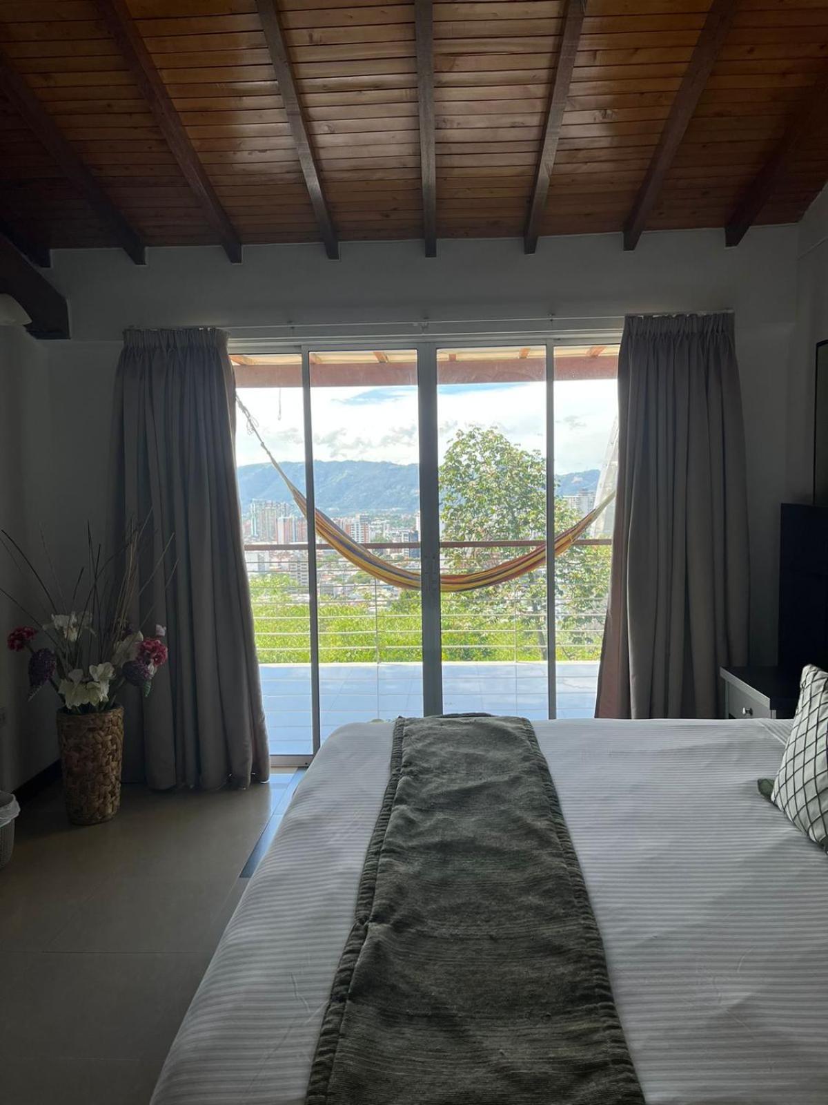 Ayenda Serenity Suites Casa Boutique Bucaramanga Extérieur photo