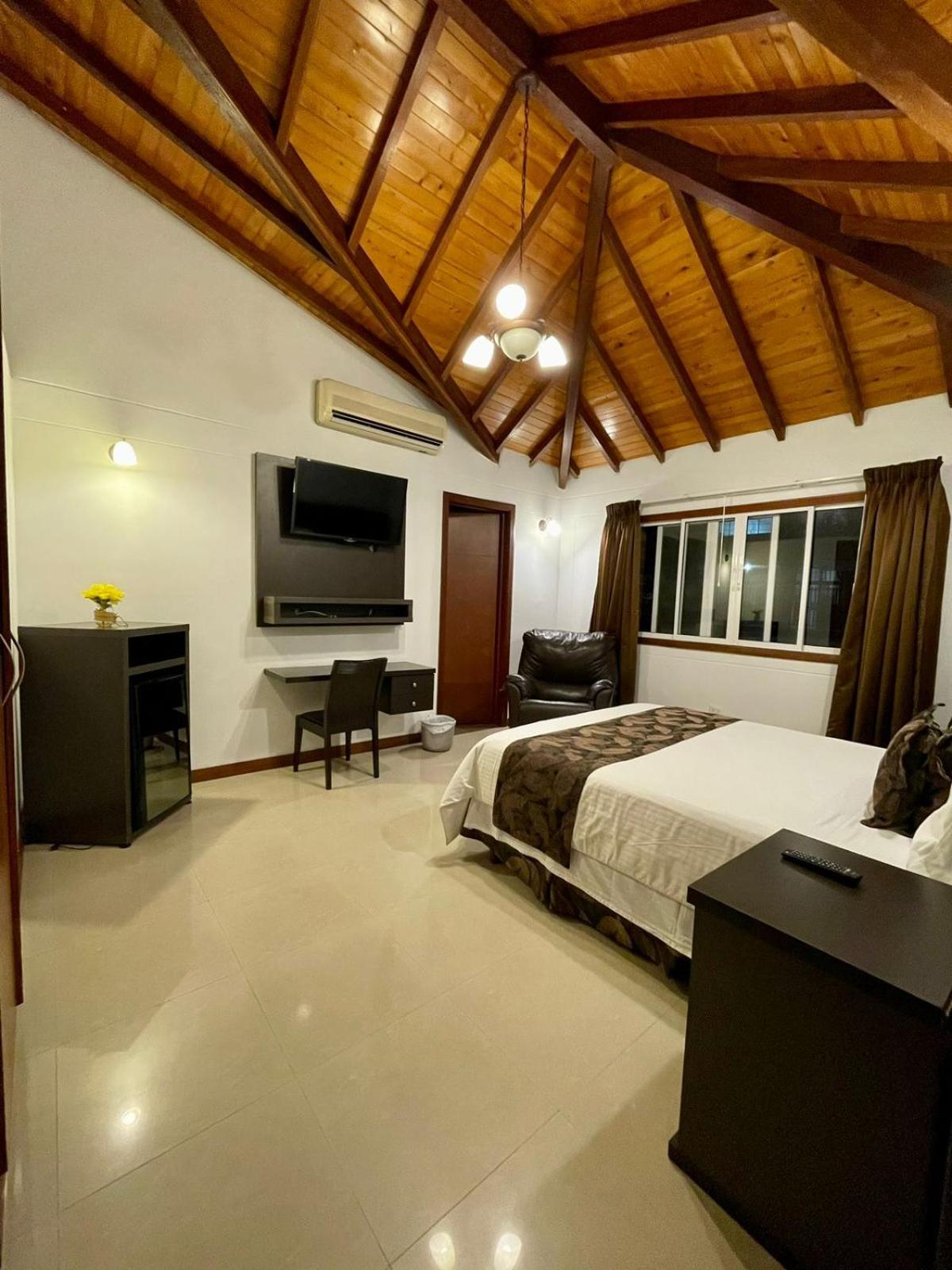 Ayenda Serenity Suites Casa Boutique Bucaramanga Extérieur photo